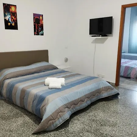 Thomas'home Bed & Breakfast *