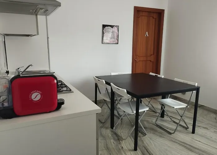 فندق مبيت وإفطار Thomas'home كوميزو