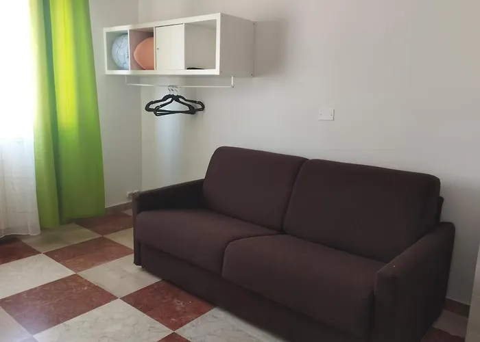 فندق مبيت وإفطار Thomas'home 3*
