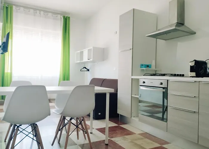 Thomas'home كوميزو